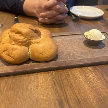 Paddlefish - Bread - Seafood Near Me - Orlando, Florida Paddlefish - Bread - Seafood Near Me - Orlando, Florida