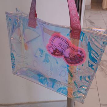 Hello Kitty Cafe - Tote bag - Cafes Near Me - Irvine, California