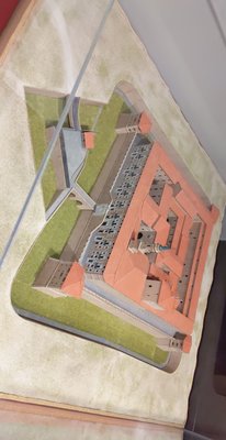 Aljafería Palace by null