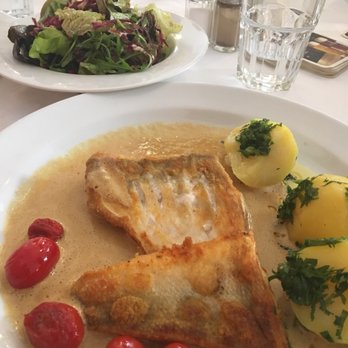 Gasthaus Rebhuhn - Fried Pike Perch and a Salad - Gastropubs Near Me - Vienna, 9 Gasthaus Rebhuhn - Fried Pike Perch and a Salad - Gastropubs Near Me - Vienna, 9