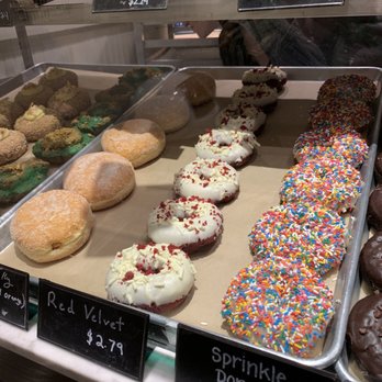 Firecakes Donuts - Bakeries Near Me - Chicago, Illinois