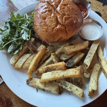 PUBlic Legacy - Smash burger and fries - Cocktail Bars Near Me - Orange, California