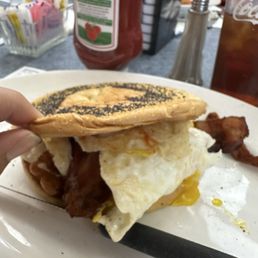 Bec Bec