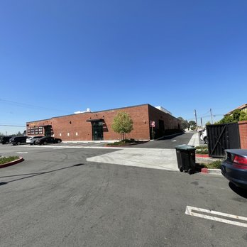 Boba Break Tea House - Parking lot - Bubble Tea Near Me - Glendora, California Boba Break Tea House - Parking lot - Bubble Tea Near Me - Glendora, California