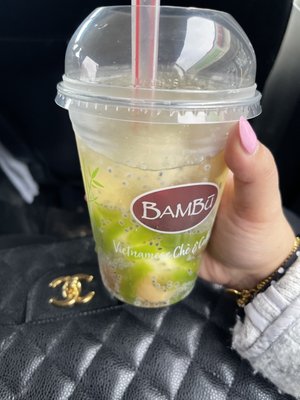 Bambū by null