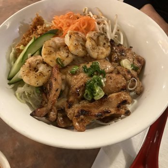 Pho Japolo - a bowl of food on a table - Vietnamese Near Me - North Vancouver, British Columbia Pho Japolo - a bowl of food on a table - Vietnamese Near Me - North Vancouver, British Columbia