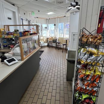 Linden Deli - Delis Near Me - Baltimore, Maryland