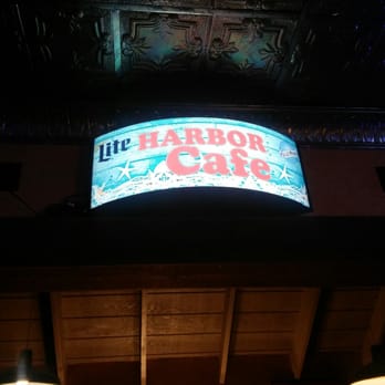 Harbor Cafe - Very comfortable atmosphere. - Seafood Near Me - Clarksville, Tennessee