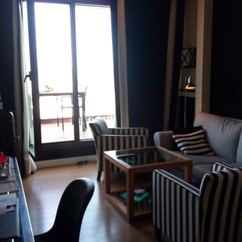 Hotel Europark - Penthouse Barcelona living room - Hotels Near Me - Barcelona, B Hotel Europark - Penthouse Barcelona living room - Hotels Near Me - Barcelona, B