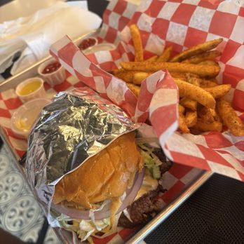 Jimmy Renners Burger - Burgers Near Me - Trinity, Florida