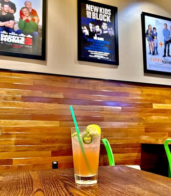 Wahlburgers by null