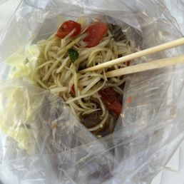 Papaya salad with medium heat Papaya salad with medium heat