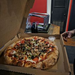 Pizza Chapel - Pizza