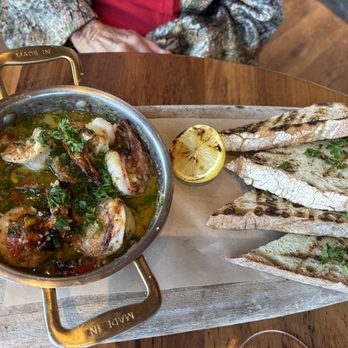 North Italia - Wild Shrimp Scampi - Italian Near Me - San Diego, California North Italia - Wild Shrimp Scampi - Italian Near Me - San Diego, California