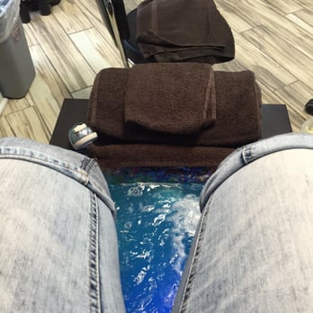 Nail Works - Waxing Near Me - Chicago, Illinois