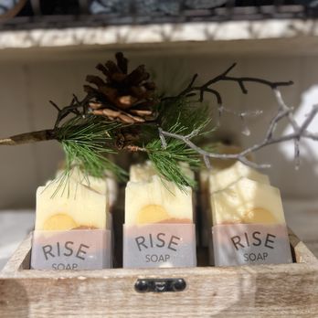 Rise - Used, Vintage & Consignment Near Me - Meredith, New Hampshire