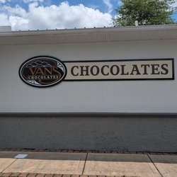 Van's Chocolates