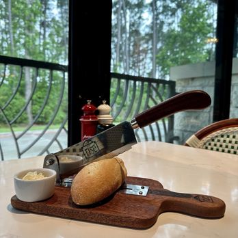 rise soufflé - The Woodlands - French Near Me - Tomball, Texas
