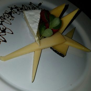 Water's Edge - Cheese Plate - Seafood Near Me - Mazatlán, SIN Water's Edge - Cheese Plate - Seafood Near Me - Mazatlán, SIN