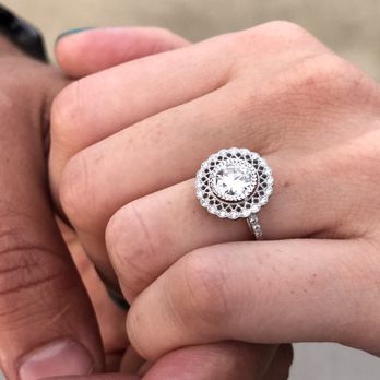 The Diamond Shoppe - Jewelry Near Me - Cardiff, California