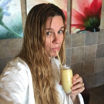 The Spa at Emerald Grande - Yummy Fresh Smoothie - Day Spas Near Me - Destin, Florida The Spa at Emerald Grande - Yummy Fresh Smoothie - Day Spas Near Me - Destin, Florida