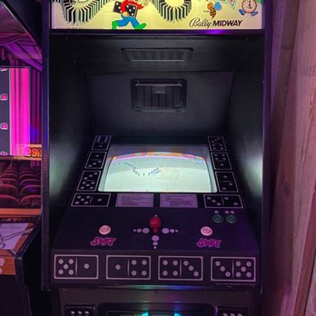 Play It Again Retro - Domino man - Arcades Near Me - Johnson City, Tennessee
