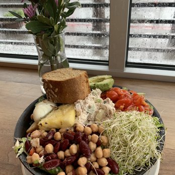 Mezzo - Chef salad with chicken salad - Sandwiches Near Me - Berkeley, California Mezzo - Chef salad with chicken salad - Sandwiches Near Me - Berkeley, California