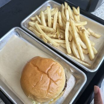 National Aquarium - Hamburger and fries at the cafe - Aquariums Near Me - Baltimore, Maryland