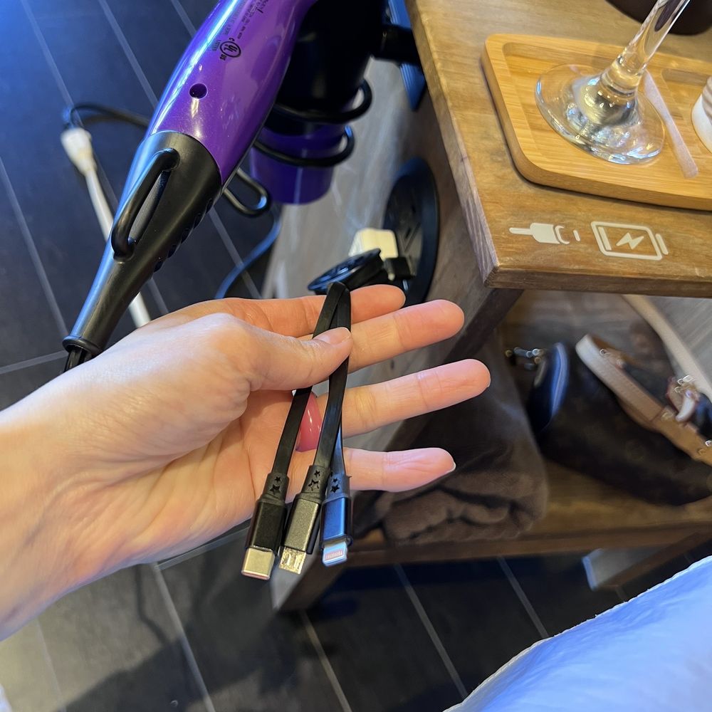 Hive Hair Spa - Charging provided! - Hair Salons Near Me - Vancouver, British Columbia Hive Hair Spa - Charging provided! - Hair Salons Near Me - Vancouver, British Columbia