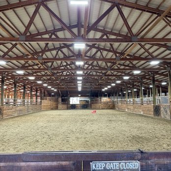 Crow Hop Horse Boarding - Olympic sized indoor - great all-weather riding year round - Horse Boarding Near Me - Eugene, Oregon Crow Hop Horse Boarding - Olympic sized indoor - great all-weather riding year round - Horse Boarding Near Me - Eugene, Oregon