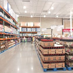 Costco Wholesale - Booze section Aug 2022