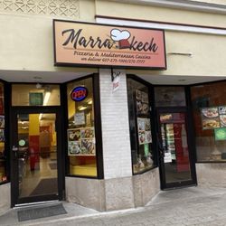 Casablanca Pizzeria - Entrance. Nov 2024.