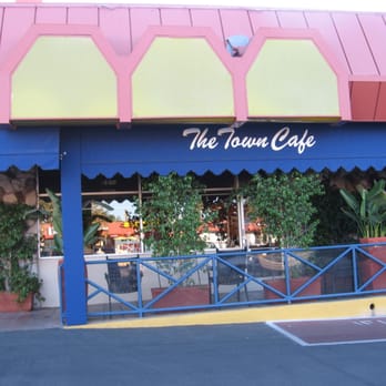 The Town Cafe - The exterior. - Breakfast & Brunch Near Me - Sun Valley, California The Town Cafe - The exterior. - Breakfast & Brunch Near Me - Sun Valley, California