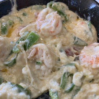 Lapa Lapa Seafood & Drinks - Shrimp Chile Queso Dip - Seafood Near Me - El Paso, Texas Lapa Lapa Seafood & Drinks - Shrimp Chile Queso Dip - Seafood Near Me - El Paso, Texas