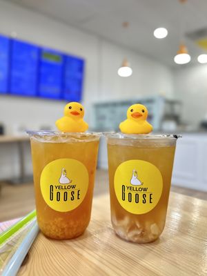 Cafe Yellow Goose by null