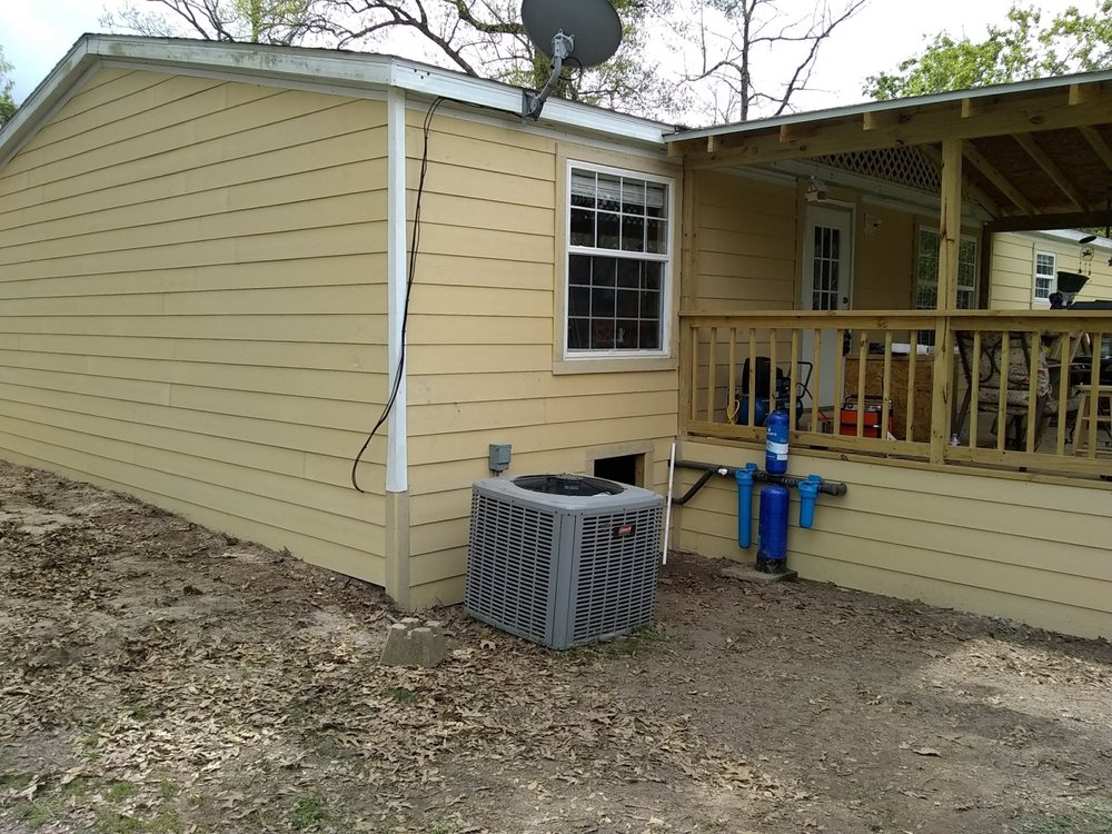 Slide of Brads mobile home repair