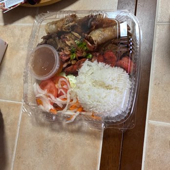 Pho 92 Dia - Combo rice plate - Vietnamese Near Me - Denver, Colorado