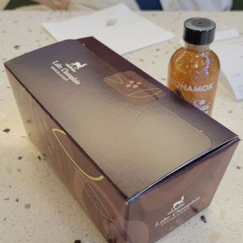 Lake Champlain Chocolates - Chocolatiers & Shops Near Me - Burlington, Vermont