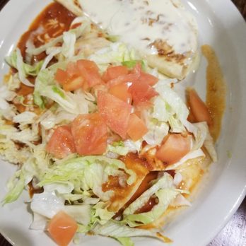 Los Agaves - Combo dish - Mexican Near Me - Thomasville, North Carolina