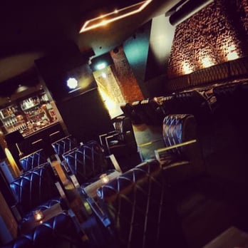BRIX - Cocktail Bars Near Me - Hamburg, HH