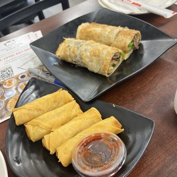 Dim Sum House - Egg rolls and beef roll - Dim Sum Near Me - Los Angeles, California Dim Sum House - Egg rolls and beef roll - Dim Sum Near Me - Los Angeles, California