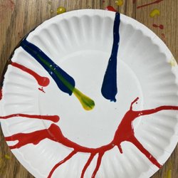 Artworks Art Studio - Spin art