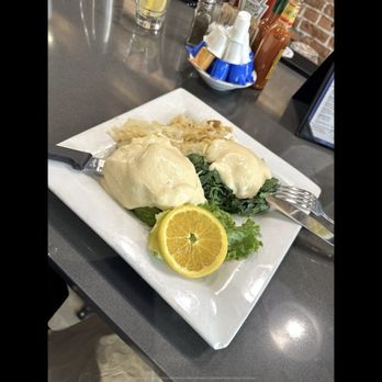 The Delectable Egg-Denver - California Benedict - Breakfast & Brunch Near Me - Denver, Colorado