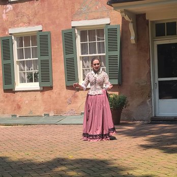 Berkeley Plantation - Landmarks & Historical Buildings Near Me - Charles City, Virginia