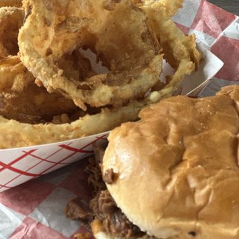 Massey’s BBQ - Chopped brisket sandwich and onion rings - Barbeque Near Me - Glen Rose, Texas Massey’s BBQ - Chopped brisket sandwich and onion rings - Barbeque Near Me - Glen Rose, Texas