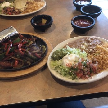 El Rancho Grande - Steak fajitas lunch portion - Mexican Near Me - Clarksville, Tennessee