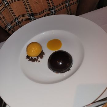 Armani Ristorante - Chocolate desert - Italian Near Me - New York, New York