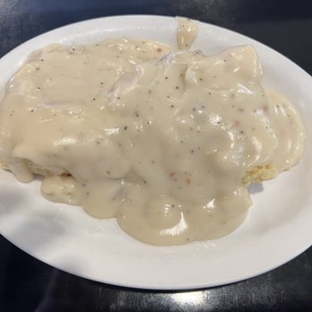 Hot Rod Diner - Biscuit with gravy - Diners Near Me - Ceres, California