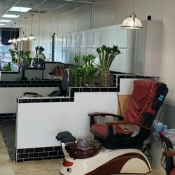 Heart & Soul Spa - Pedicure and shampoo area