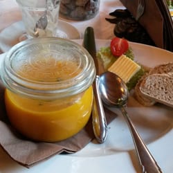 Möhren-Ingwer-Suppe